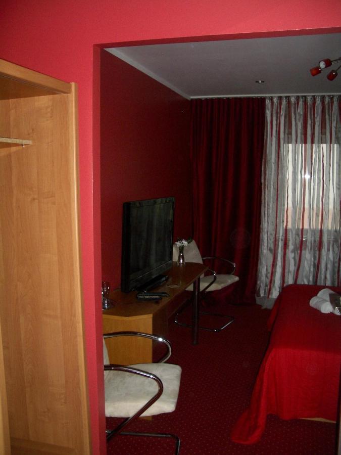 Kardamon Bed and Breakfast Żary Δωμάτιο φωτογραφία