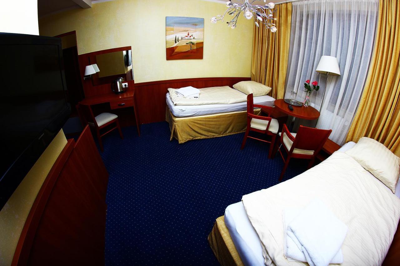 Kardamon Bed and Breakfast Żary Δωμάτιο φωτογραφία