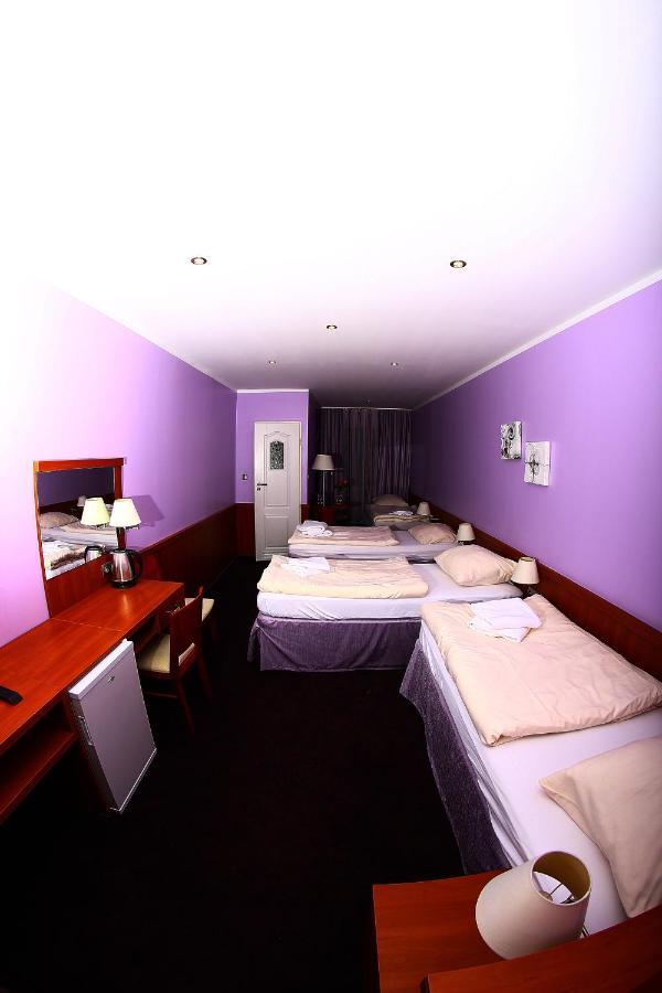 Kardamon Bed and Breakfast Żary Δωμάτιο φωτογραφία
